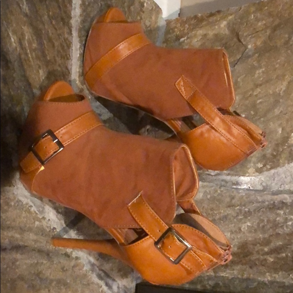 Booties - Picture 3 of 3